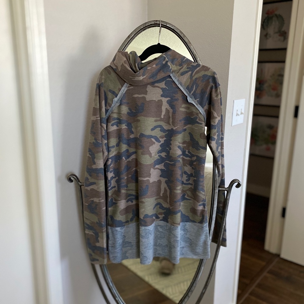 Camo pullover - Picture 4 of 5
